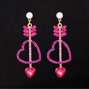EARRINGS! Betsey Johnson Pink Heart and Arrow Drop Earrings BNWT